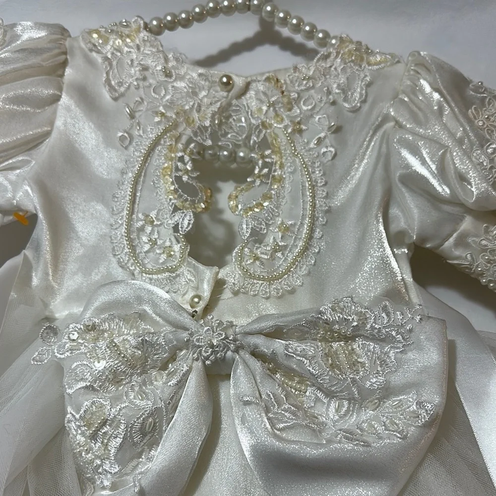 White Theater Costume with Lace and Puffy Sleeves